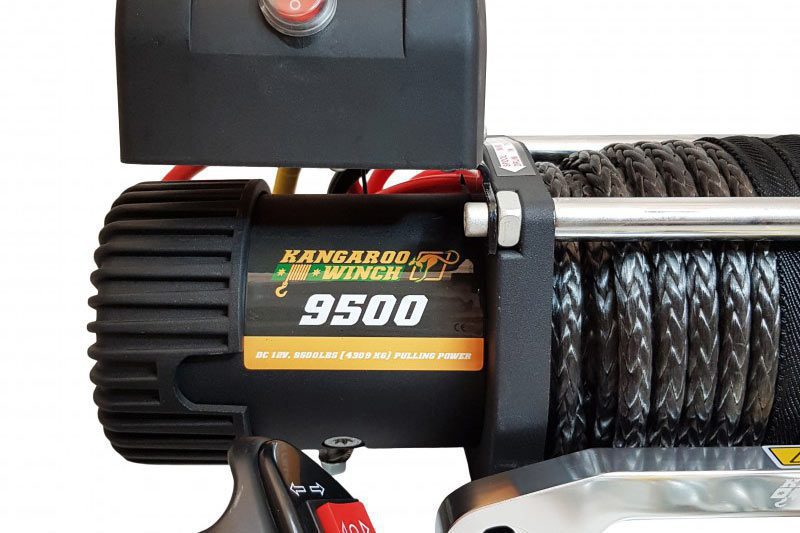 kangaroowinch-k9500-speed-12v-with-synthetic-rope.jpg
