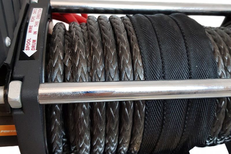 kangaroowinch-k9500-speed-12v-with-synthetic-rope-2.jpg